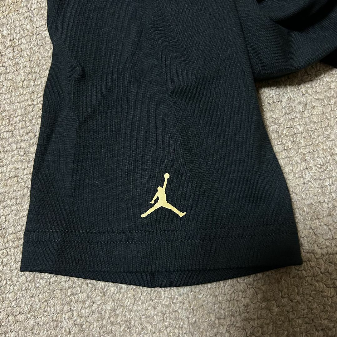 Jordan Brand（NIKE）(ジョーダン)の新品(レディースS)ナイキ 黒JORDAN ジョーダン オーバーサイズ Tシャツ レディースのトップス(Tシャツ(半袖/袖なし))の商品写真