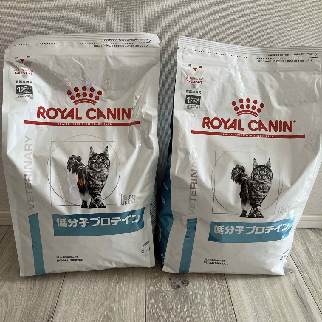 ROYAL CANIN(ロイヤルカナン)のWRFD 低分子プロテイン 4kg×2 その他のペット用品(猫)の商品写真