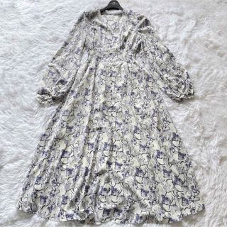 フレイアイディー(FRAY I.D)のFRAY I.D♡フレイアイディー　フラワーワンピース　23AW 花柄　ブルー(ロングワンピース/マキシワンピース)