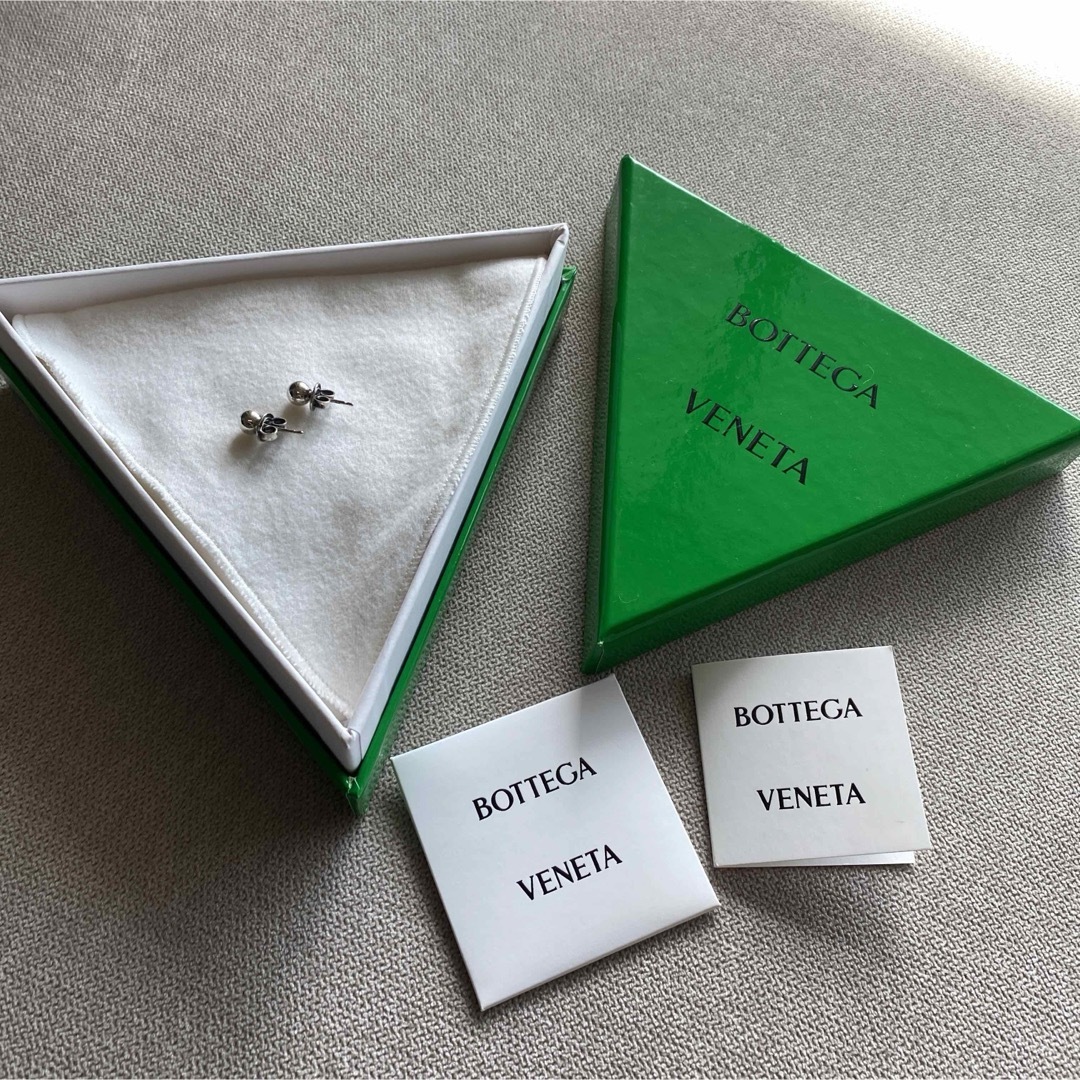 Bottega Veneta(ボッテガヴェネタ)の【完売品】BOTTEGA VENETA 「ピアス アルジェント アンティーク」 レディースのアクセサリー(ピアス)の商品写真