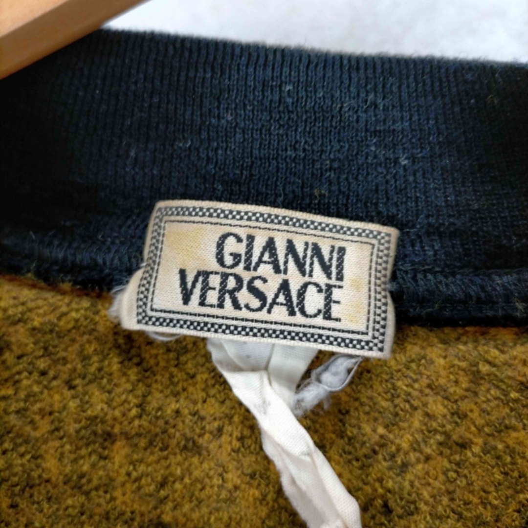 Gianni Versace(ジャンニヴェルサーチ)のGIANNI VERSACE(ジャンニヴェルサーチ) レディース トップス レディースのトップス(ニット/セーター)の商品写真