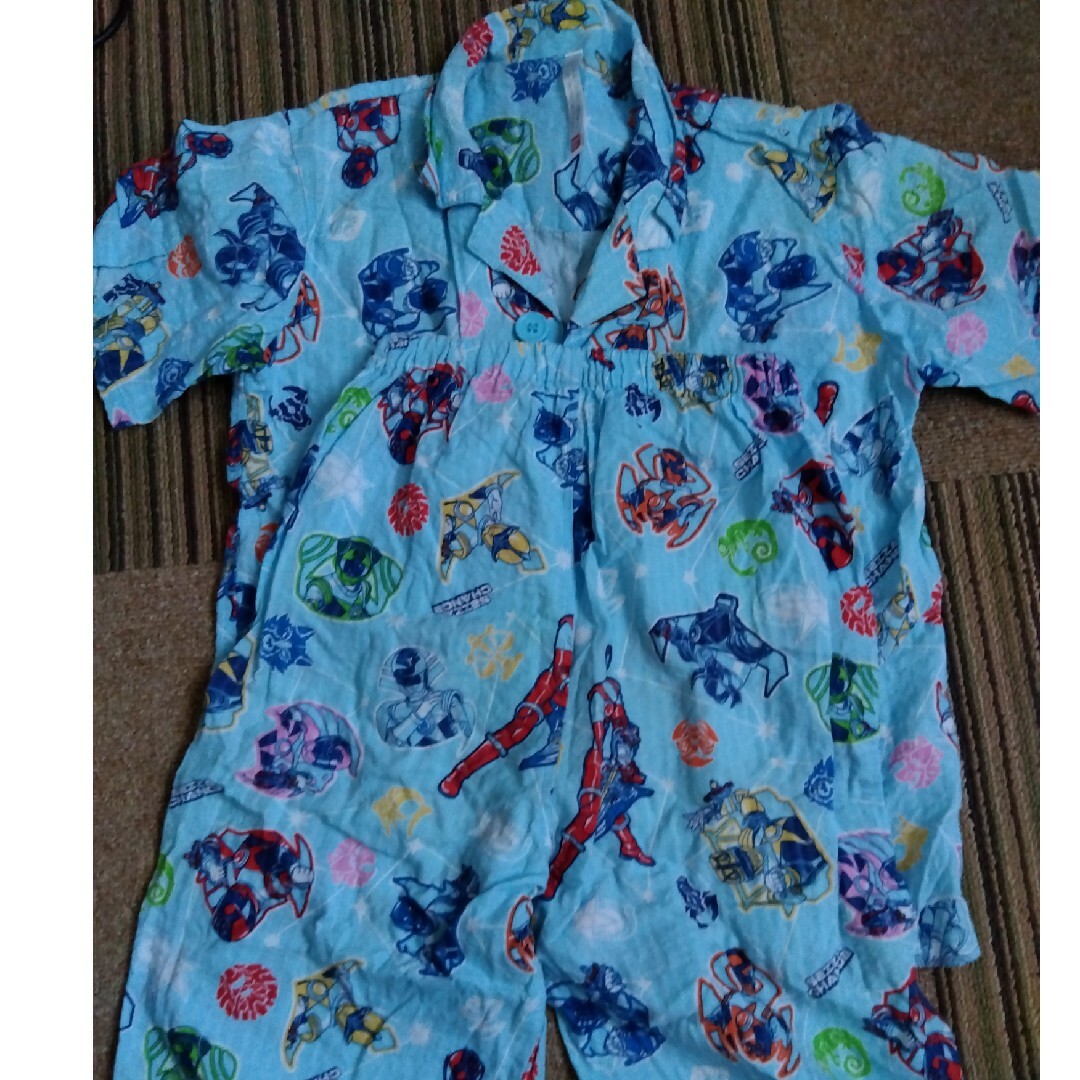 半袖パジャマ　２組 キッズ/ベビー/マタニティのキッズ服男の子用(90cm~)(パジャマ)の商品写真