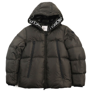 モンクレール(MONCLER)の美品●MONCLER モンクレール 20-21AW MONTCLAR モンクラ ロゴワッペン付き フーデッドダウンジャケット カーキ 3 正規品 メンズ(ダウンジャケット)