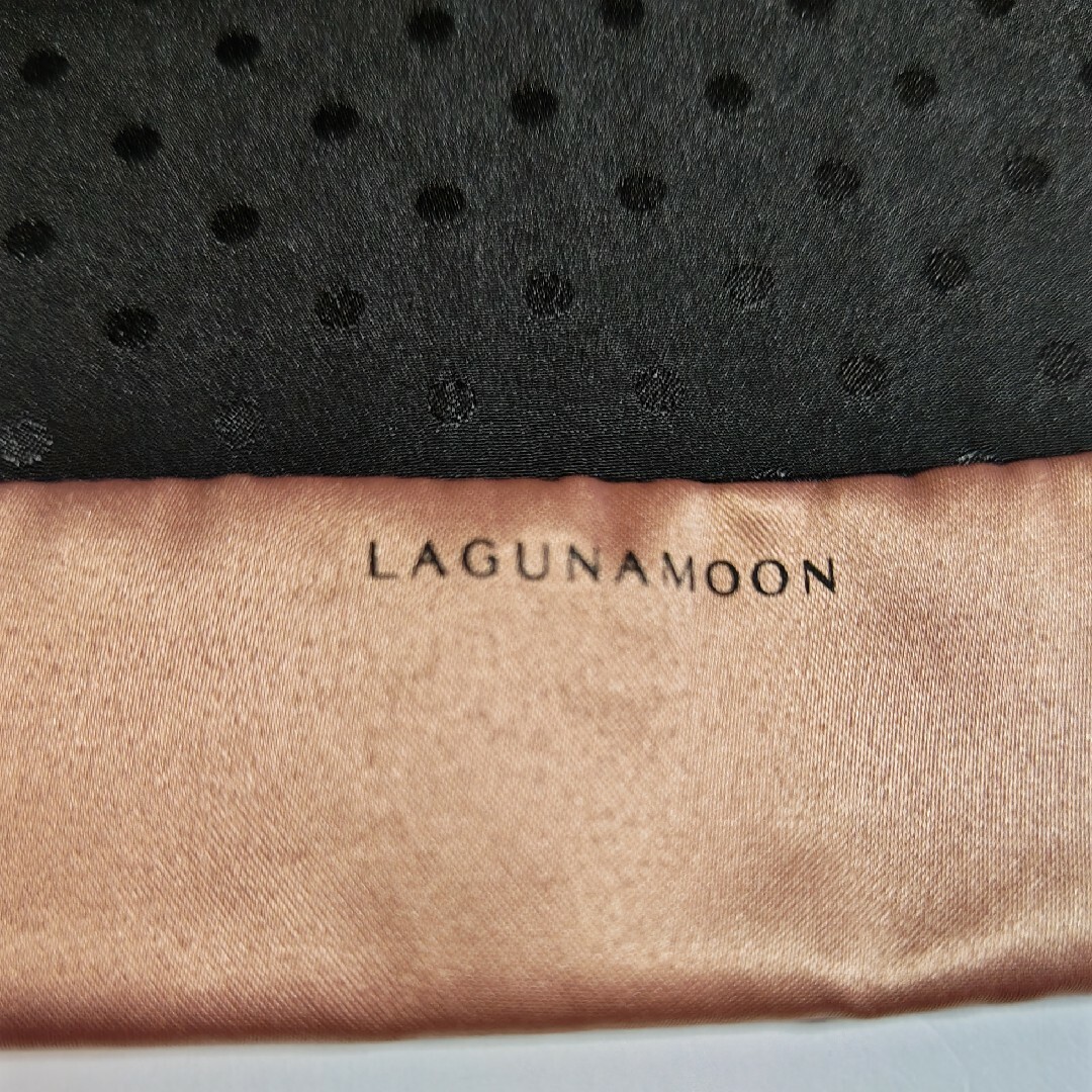 LagunaMoon(ラグナムーン)のLAGUNAMOON マルチふくさポーチ レディースのファッション小物(その他)の商品写真