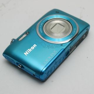 ニコン(Nikon)の超美品 COOLPIX S3500 オリエンタルブルー  M888(コンパクトデジタルカメラ)