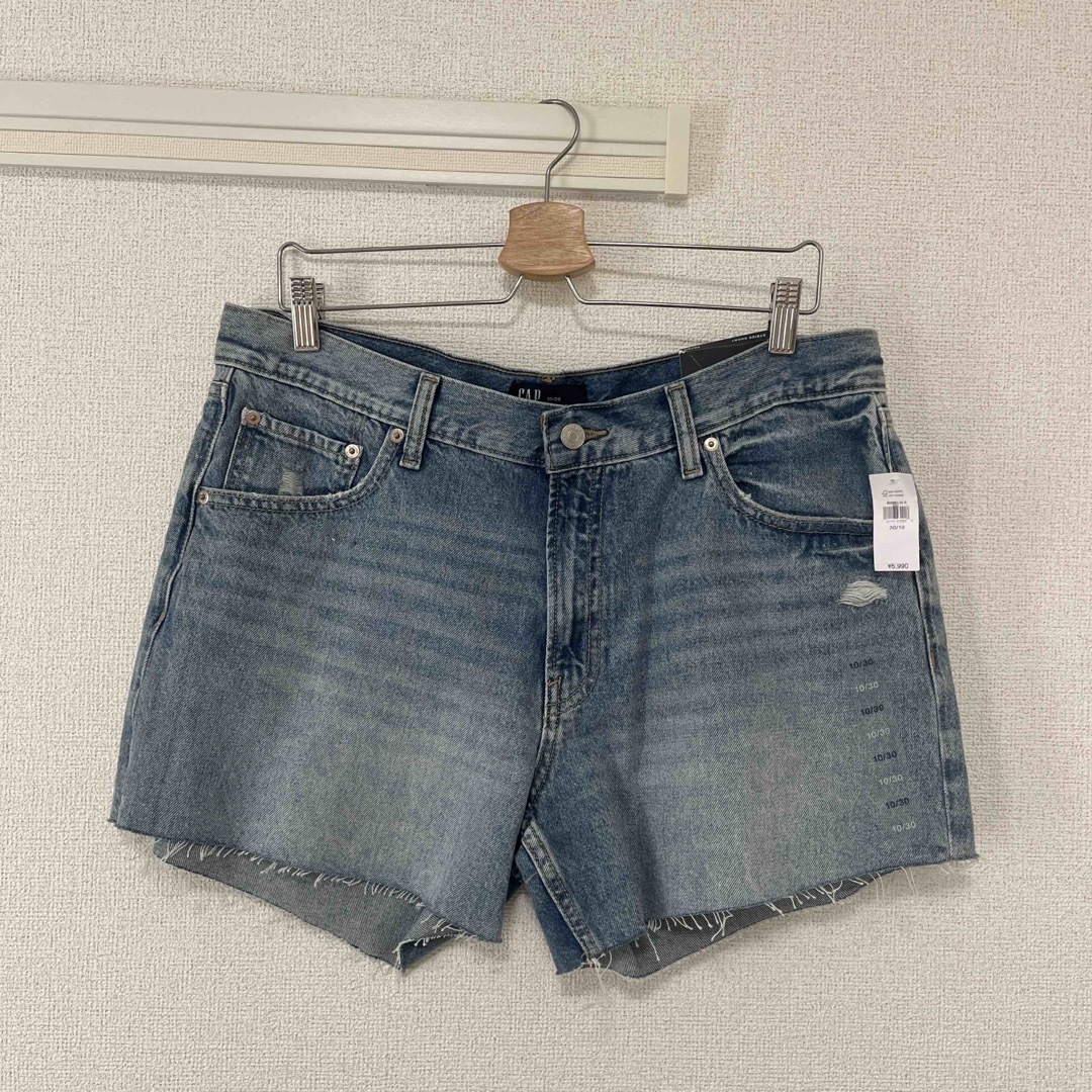 GAP(ギャップ)のGAP 新品　ショートパンツ レディースのパンツ(ショートパンツ)の商品写真