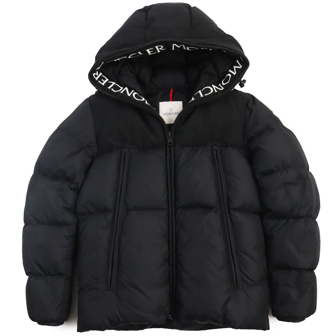 MONCLER(モンクレール)の美品●MONCLER モンクレール 18-19AW MONTCLAR モンクラ ロゴ刺繡 ロゴワッペン付き フーデッドダウンジャケット ブラック 1 正規品 メンズ メンズのジャケット/アウター(ダウンジャケット)の商品写真