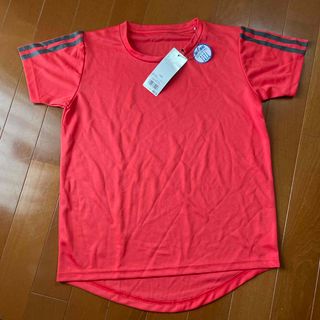 アディダス(adidas)のアディダス Tシャツ 140 赤 adidas タグ付き(Tシャツ/カットソー)