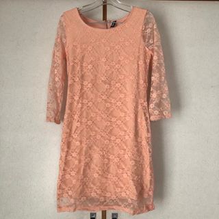 H&M - H&M 七分袖　花柄総レースワンピース　　ピンク