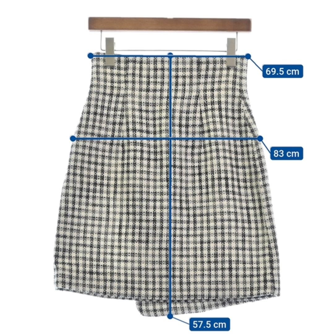 SNIDEL(スナイデル)のSNIDEL スナイデル ミニスカート 1(M位) 白x黒(チェック) 【古着】【中古】 レディースのスカート(ミニスカート)の商品写真