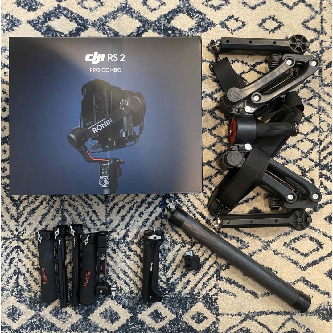 Inspire（DJI）(インスパイア)の総額14万　RONIN RS2 pro+ 縦揺れ補正 + 両手ハンドル 等　7点 スマホ/家電/カメラのカメラ(その他)の商品写真