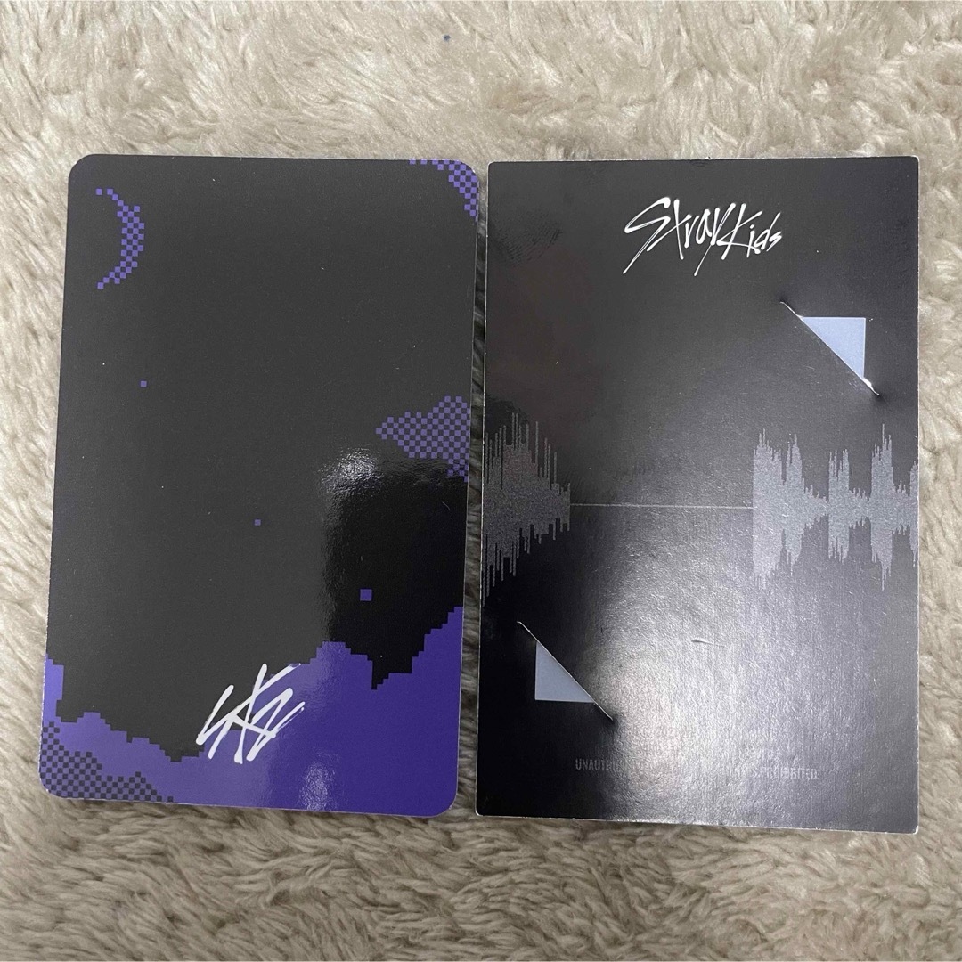 Stray Kids(ストレイキッズ)のstraykids noeasy リノ 封入トレカ フレームフォトカード エンタメ/ホビーのCD(K-POP/アジア)の商品写真