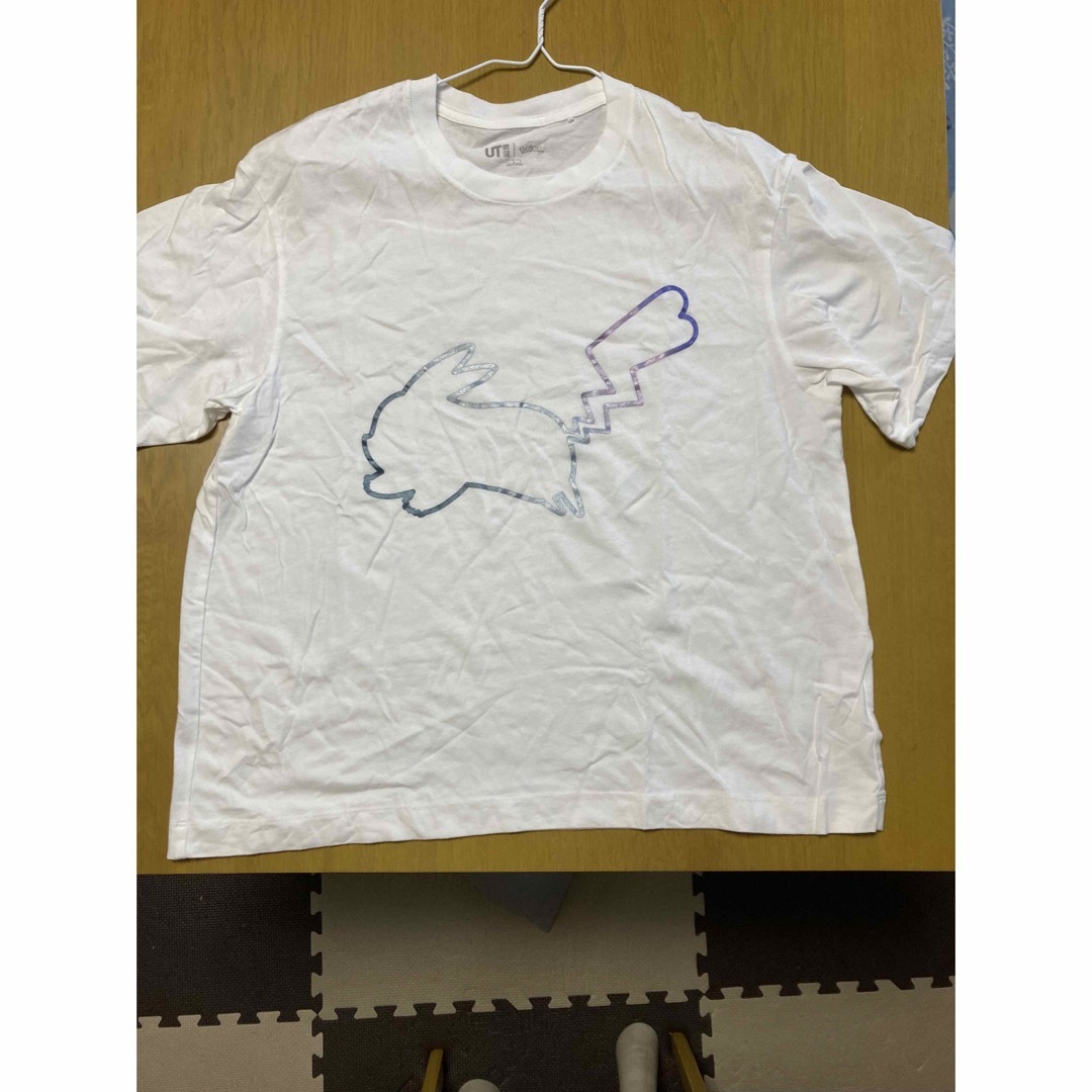 UNIQLO(ユニクロ)のユニクロ　ポケモン　ピカチュウ　半袖　レディース　Tシャツ　Lサイズ レディースのトップス(Tシャツ(半袖/袖なし))の商品写真