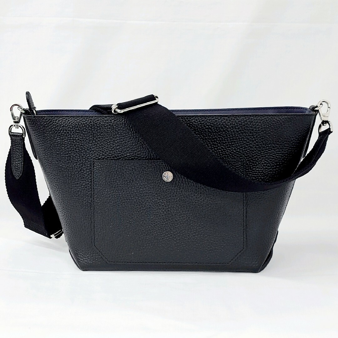 A.D.M.J. ボトムアクセント ショルダーバッグ レザー ブラック 袋付 A.D.M.J. ボトムアクセント ショルダーバッグ レザー ブラック 袋付