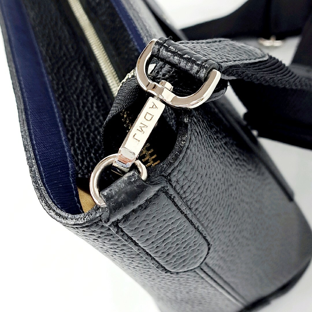 A.D.M.J. ボトムアクセント ショルダーバッグ レザー ブラック 袋付 A.D.M.J. ボトムアクセント ショルダーバッグ レザー ブラック 袋付