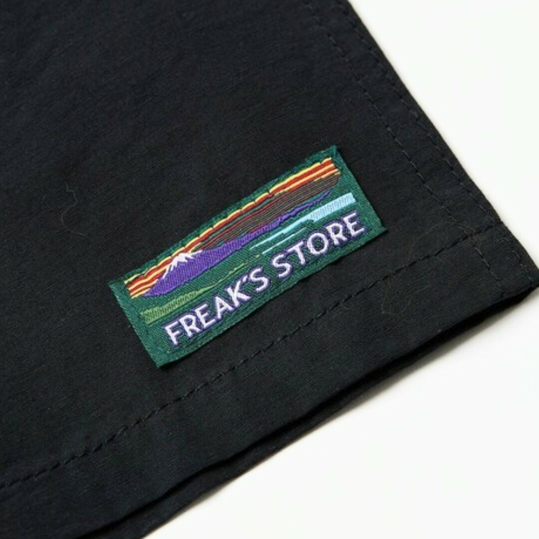 FREAK'S STORE(フリークスストア)の新品未開封★FREAK'S フリークス イージーショーツ バンダナペイズリー L メンズのパンツ(ショートパンツ)の商品写真