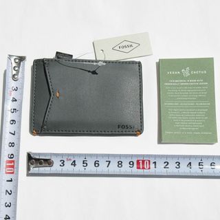 フォッシル(FOSSIL)の新品 FOSSIL フォッシル ヴィーガンカクタス レザー カードケース グレー(名刺入れ/定期入れ)