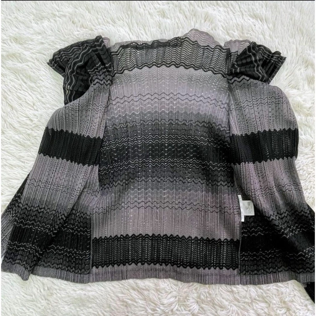 PLEATS PLEASE ISSEY MIYAKE(プリーツプリーズイッセイミヤケ)のプリーツプリーズ　イッセイミヤケ　セットアップ レディースのトップス(カーディガン)の商品写真