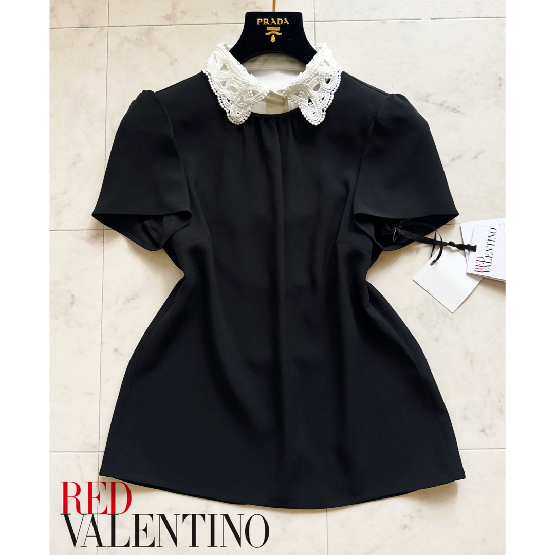 RED VALENTINO(レッドヴァレンティノ)のRED VALENTINO おリボン ブラウス レディースのトップス(シャツ/ブラウス(半袖/袖なし))の商品写真