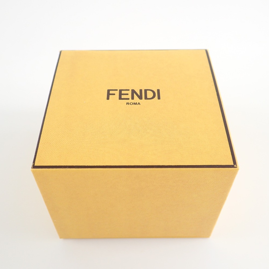 FENDI(フェンディ)のフェンディ 【美品】8AH320A44GF089U オーロック FFロゴ ラインストーン レディースのアクセサリー(ピアス)の商品写真