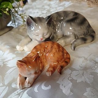 最終値下げ！【美品】アンティーク猫の親子陶器置物