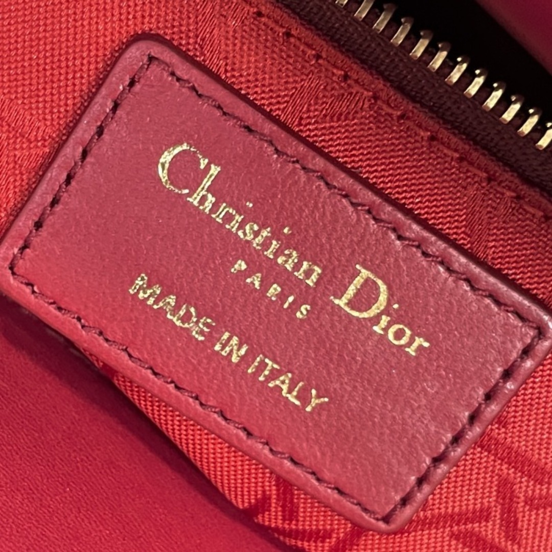 Christian Dior(クリスチャンディオール)のクリスチャンディオール CHRISTIAN DIOR レディディオール スモール MYABC LADY DIOR MY ABCDIOR スモールバッグ MYABC カナージュバッグ バッグ トートバッグ ショルダーバッグ ラムスキン レッド 赤 ゴールド金具 レディースのバッグ(トートバッグ)の商品写真