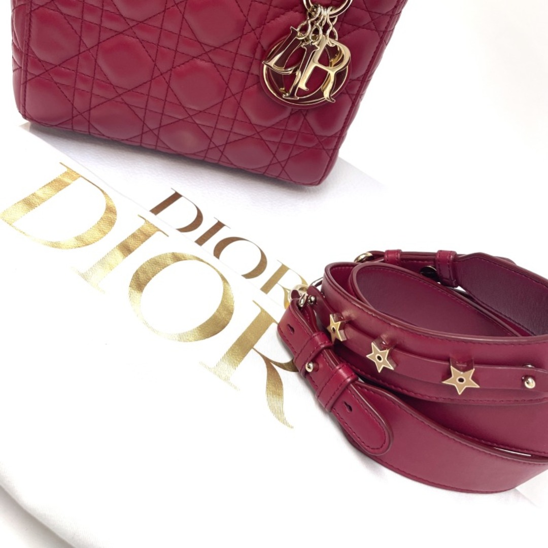 Christian Dior(クリスチャンディオール)のクリスチャンディオール CHRISTIAN DIOR レディディオール スモール MYABC LADY DIOR MY ABCDIOR スモールバッグ MYABC カナージュバッグ バッグ トートバッグ ショルダーバッグ ラムスキン レッド 赤 ゴールド金具 レディースのバッグ(トートバッグ)の商品写真