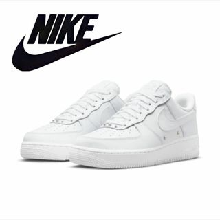 ナイキ(NIKE)の■ NIKE WMNS AIR FORCE 1 07 SE PEARL 23.5(スニーカー)