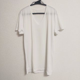 ユニクロ(UNIQLO)のユニクロ　エアリズム　Vネック　M サイズ(その他)