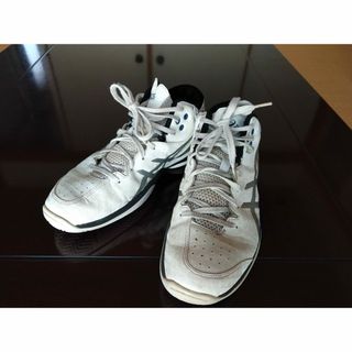 アシックス(asics)の【asics】バスケットボールシューズ   ゲルトライフォース　26.5cm(バスケットボール)