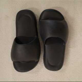 トゥデイフル(TODAYFUL)のTODAYFUL Recovery Volume Sandals サンダル　黒(サンダル)