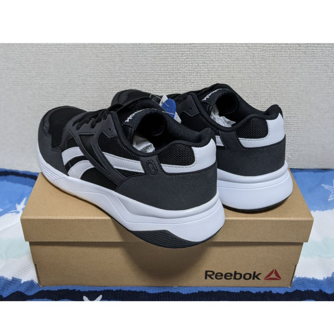 Reebok(リーボック)のReebok ROYAL DASHONIC CM9547 送料込み メンズの靴/シューズ(スニーカー)の商品写真
