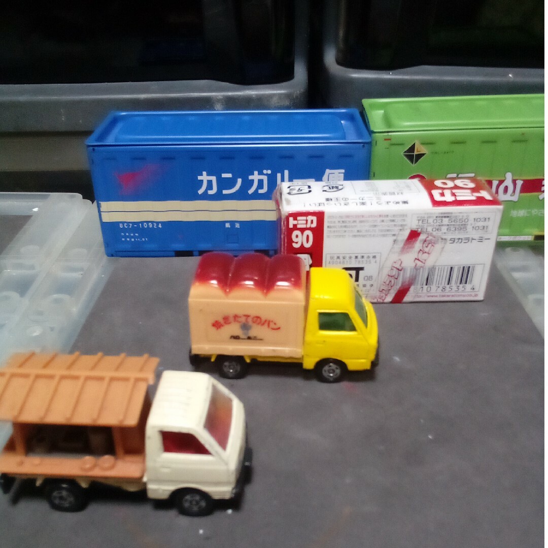 Takara Tomy(タカラトミー)のトミカ　軽トラ３台 エンタメ/ホビーのおもちゃ/ぬいぐるみ(ミニカー)の商品写真