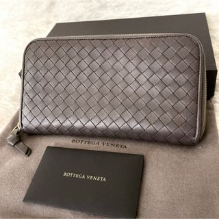 ボッテガヴェネタ(Bottega Veneta)の極美品★ボッテガ イントレチャート 長財布 ラウンドジップ グレージュ ブラウン(長財布)