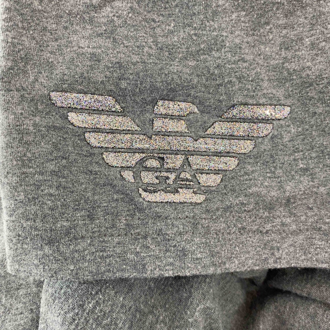 EMPORIO ARMANI エンポリオアルマーニ 　グレー　Vネック　メンズ Tシャツ（半袖） メンズのトップス(Tシャツ/カットソー(半袖/袖なし))の商品写真