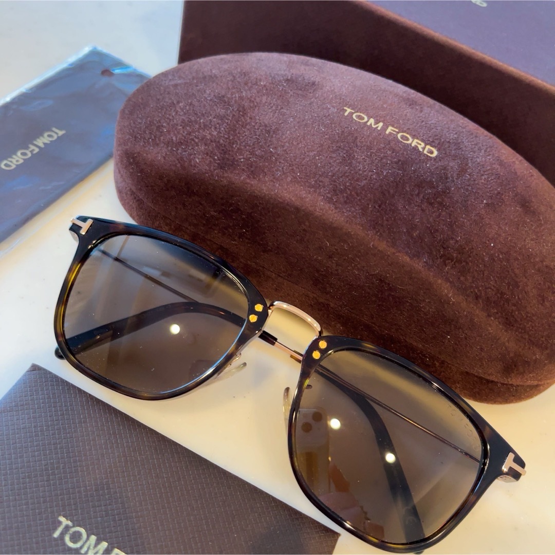 入手困難 新品TOMFORD トムフォードサングラス 朝倉未来着用モデル 入手困難 新品TOMFORD トムフォードサングラス 朝倉未来着用モデル