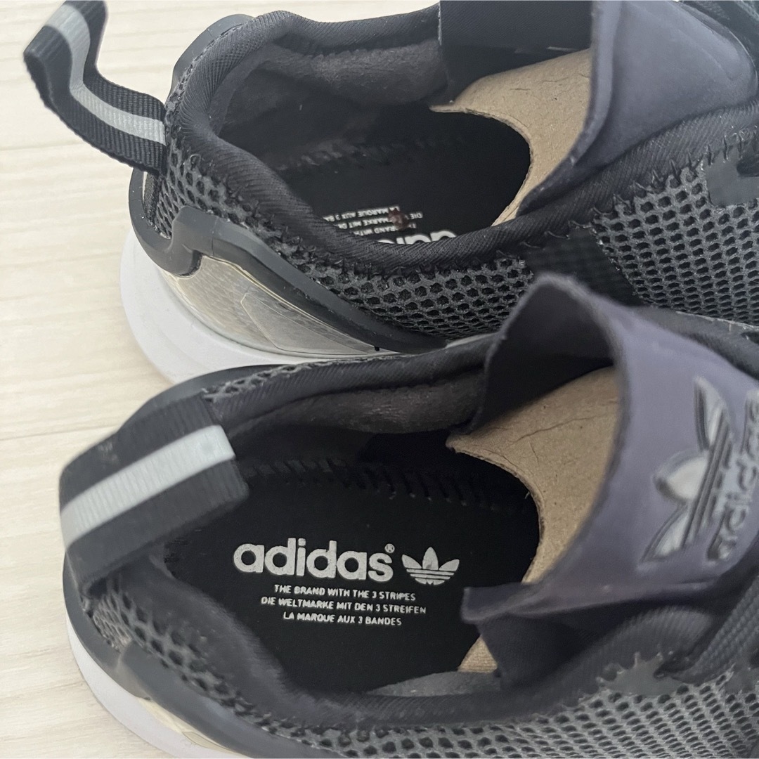 adidas(アディダス)のadidas アディダス　メッシュ　ランニングシューズ　 スポーツ/アウトドアのランニング(シューズ)の商品写真