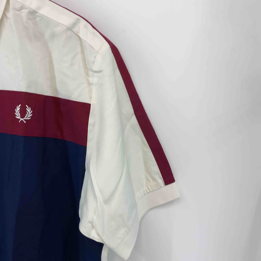 FRED PERRY(フレッドペリー)のFRED PERRY フレッドペリー メンズ 半袖シャツ メンズのトップス(シャツ)の商品写真