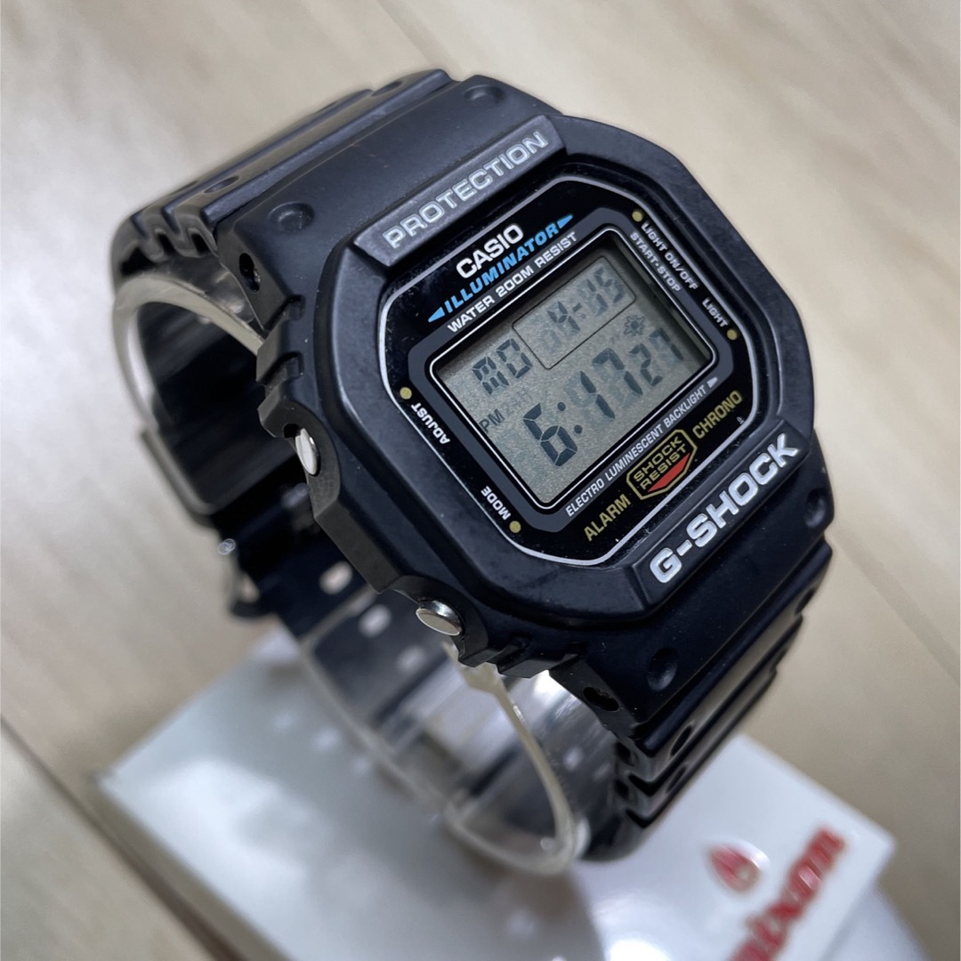 G-SHOCK(ジーショック)のCASIO G-SHOCK DW-5600腕時計 メンズの時計(腕時計(デジタル))の商品写真