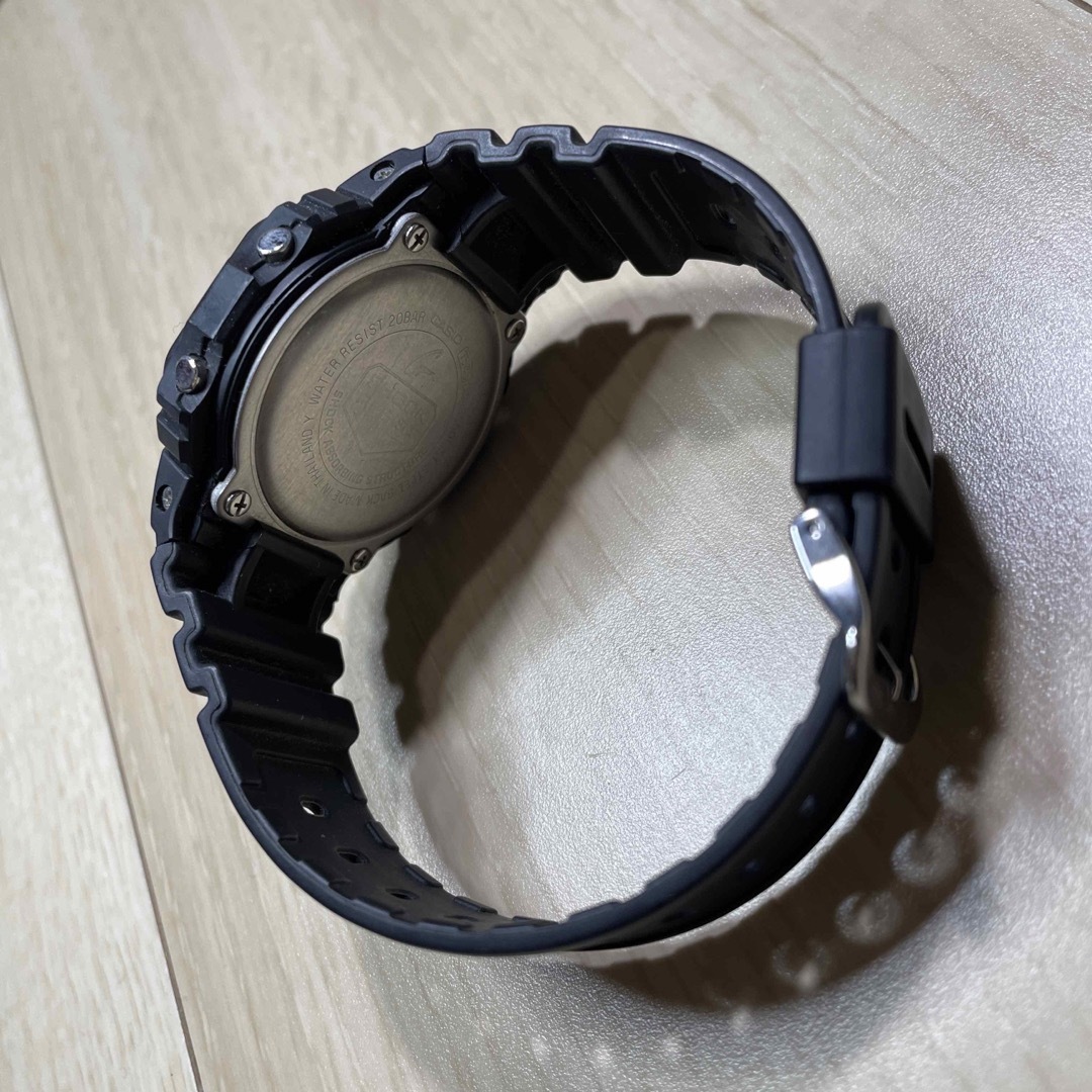 G-SHOCK(ジーショック)のCASIO G-SHOCK DW-5600腕時計 メンズの時計(腕時計(デジタル))の商品写真