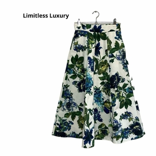 リミットレスラグジュアリー(LIMITLESS LUXURY)のLimitless Luxury スカート　フラワー 総柄(ひざ丈スカート)