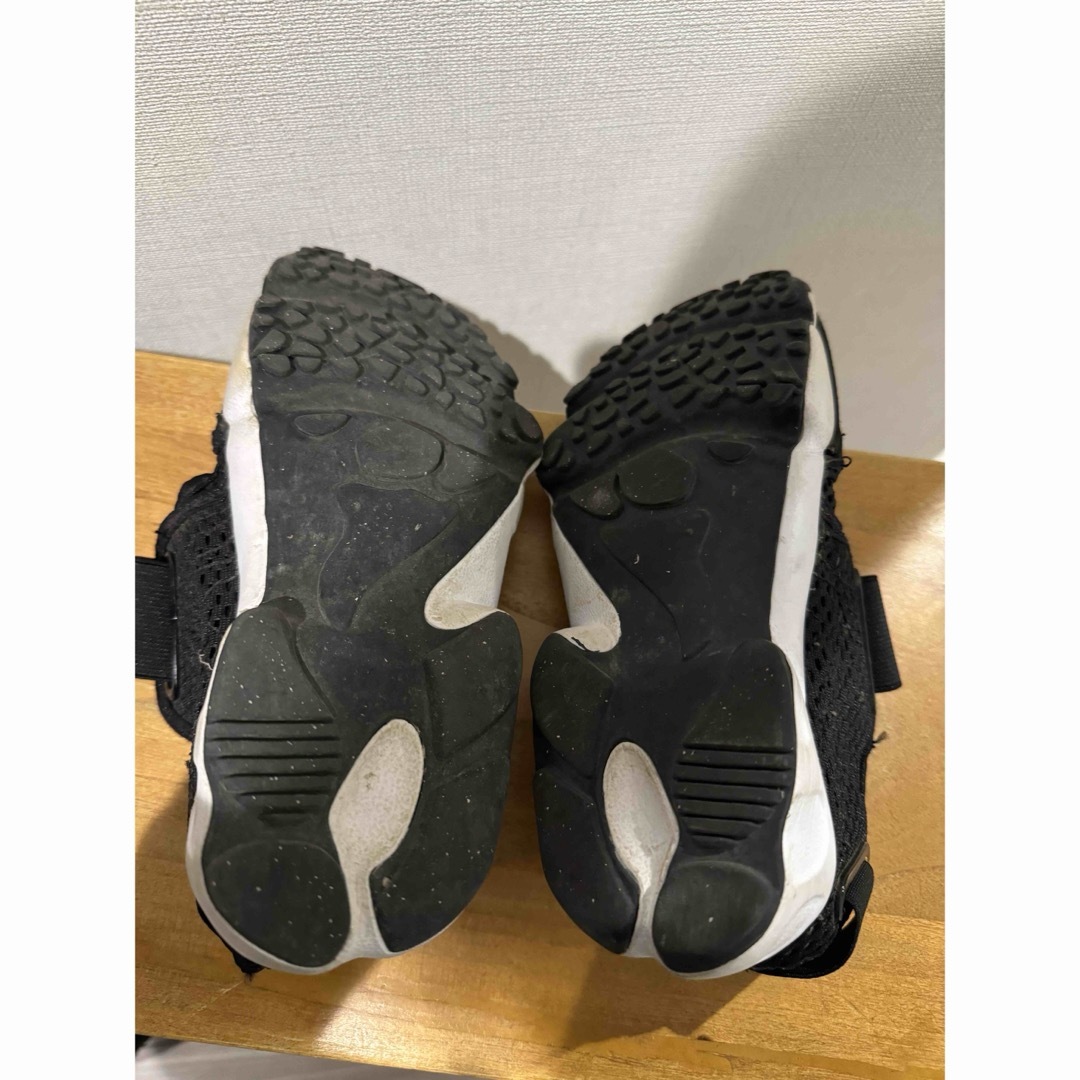 NIKE(ナイキ)のナイキリフト　キッズ22㎝ キッズ/ベビー/マタニティのキッズ靴/シューズ(15cm~)(サンダル)の商品写真