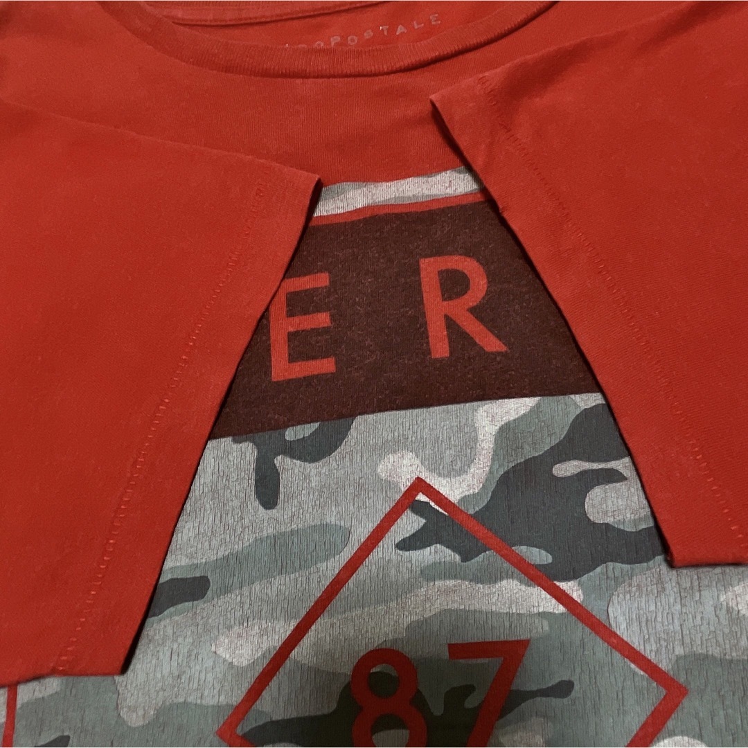 AEROPOSTALE(エアロポステール)のAEROPOSTALE　シングルステッチ　Tシャツ　S　レッド　プリント　古着 メンズのトップス(Tシャツ/カットソー(半袖/袖なし))の商品写真