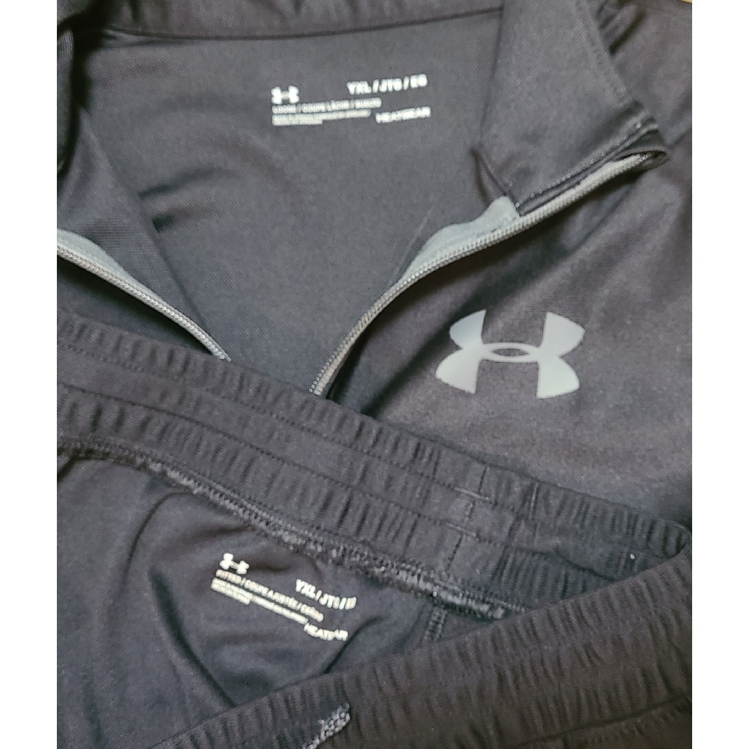 UNDER ARMOUR(アンダーアーマー)のUNDER ARMOUR アンダーアーマー  ジャージ  160cm キッズ/ベビー/マタニティのキッズ服男の子用(90cm~)(その他)の商品写真