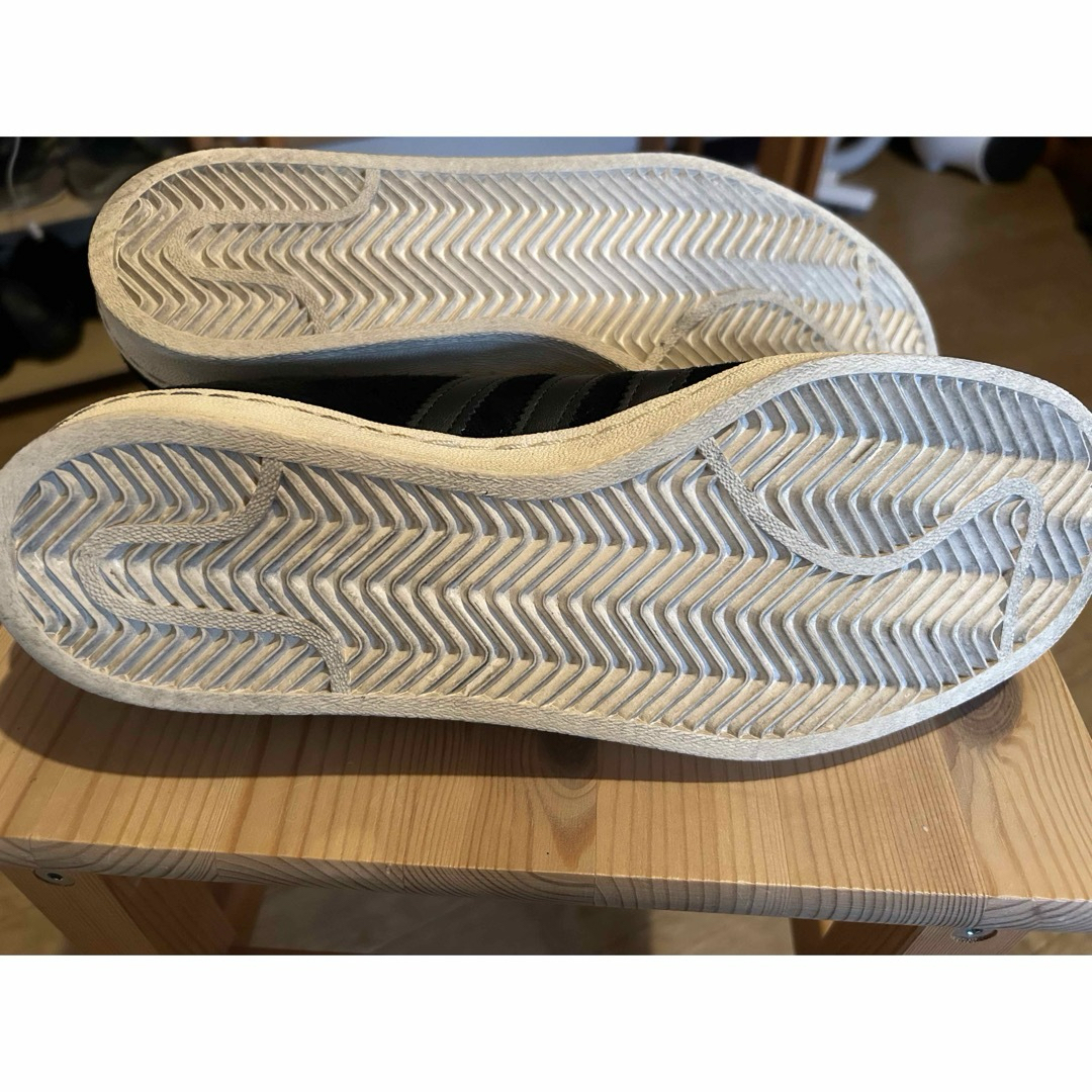 adidas(アディダス)のadidas☆スウェードローカットスニーカー8 1/2 お値下げしました！ メンズの靴/シューズ(スニーカー)の商品写真