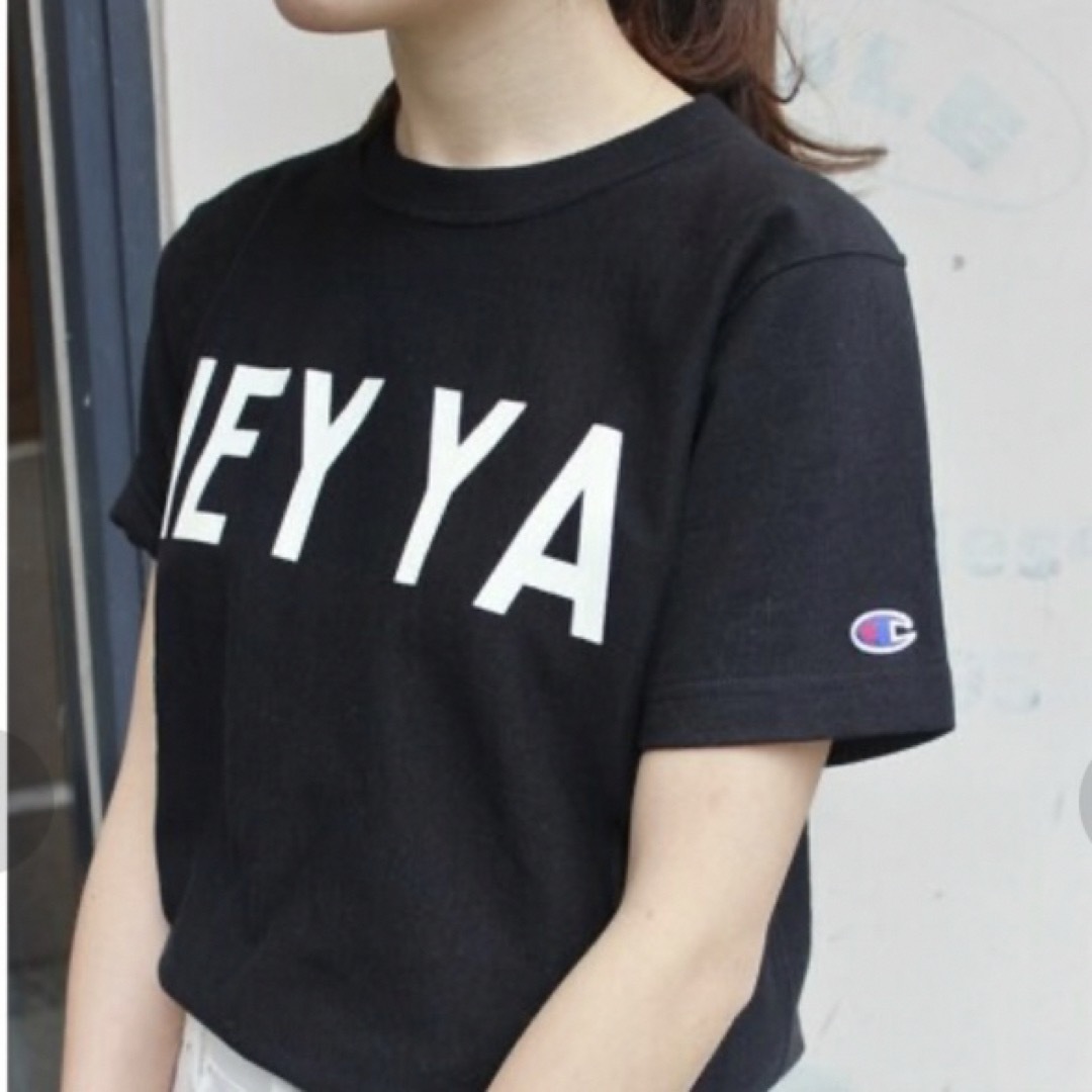 SLOBE IENA(スローブイエナ)のスローブイエナ　チャンピョン　コラボロゴTシャツ　ブラック レディースのトップス(Tシャツ(半袖/袖なし))の商品写真