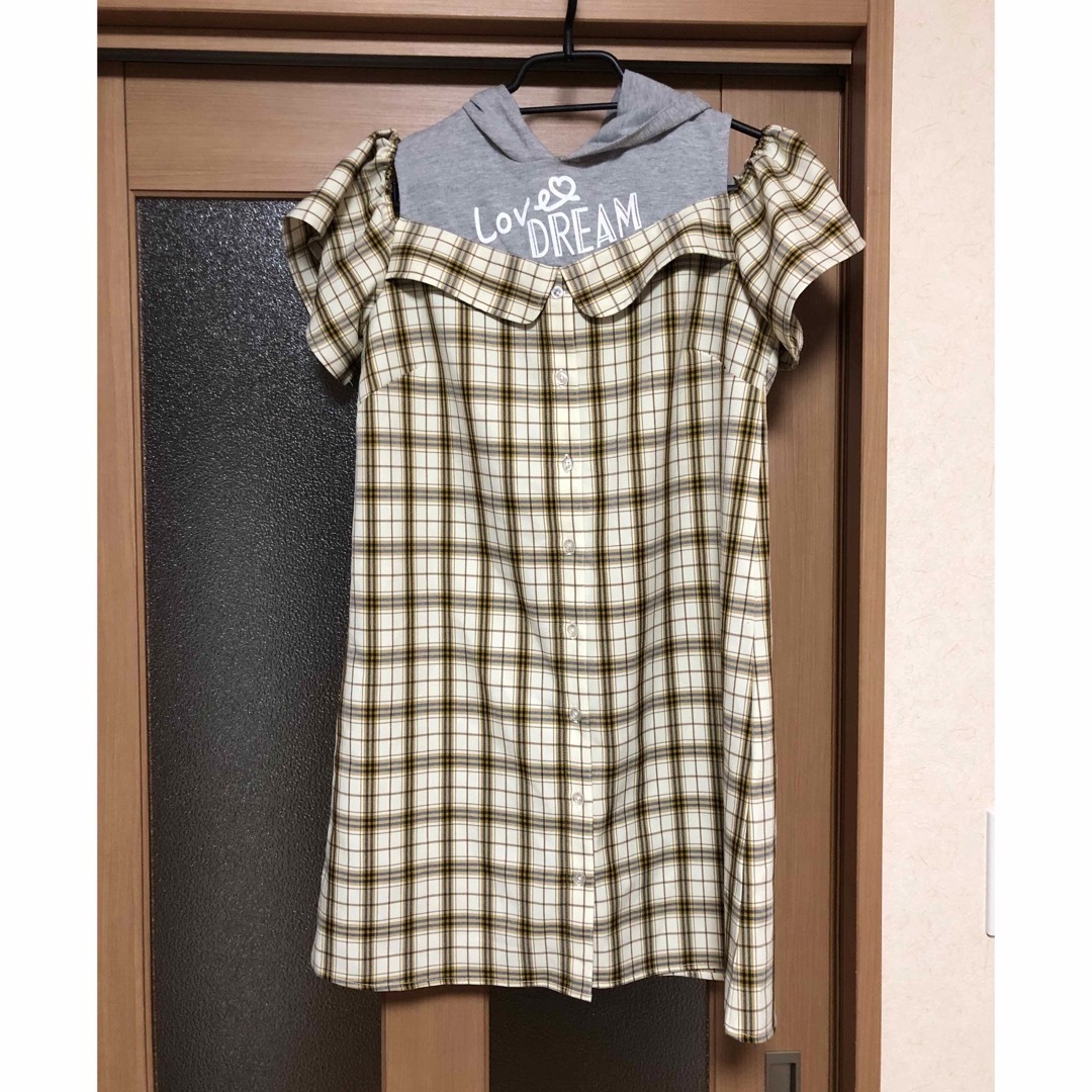 子供　ワンピース　イエロー　チェック　オフショル　女児 キッズ/ベビー/マタニティのキッズ服女の子用(90cm~)(ワンピース)の商品写真