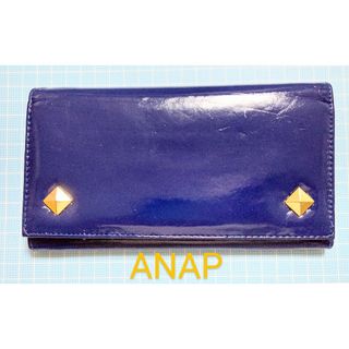 アナップ(ANAP)のANAP アナップ　ゴールドスタッズ付き　長財布　廃番　ネイビー(財布)