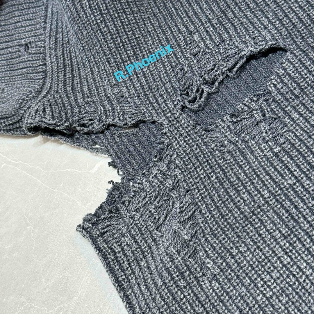 Maison MIHARA YASUHIRO(メゾンミハラヤスヒロ)の【Maison MIHARA YASUHIRO】Bleached Sweater メンズのトップス(ニット/セーター)の商品写真