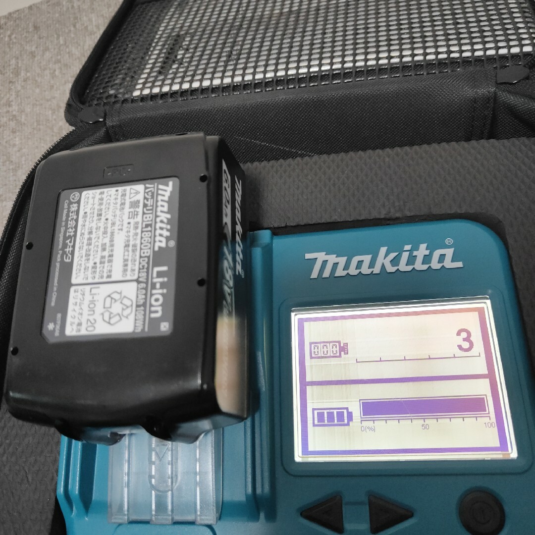 Makita(マキタ)の美品！　マキタ　純正　18V  バッテリー　BL1860Bｘ2 その他のその他(その他)の商品写真